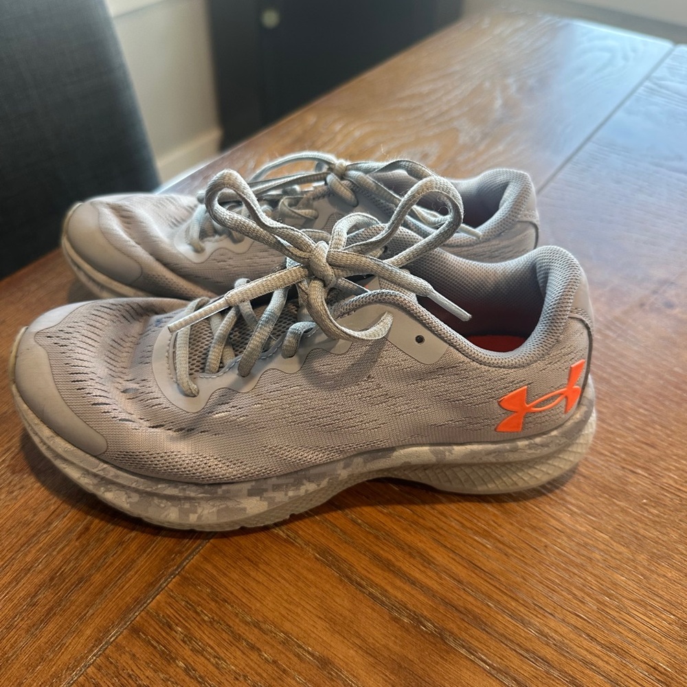 Under Armour Gray Running Shoes with Orange Logo